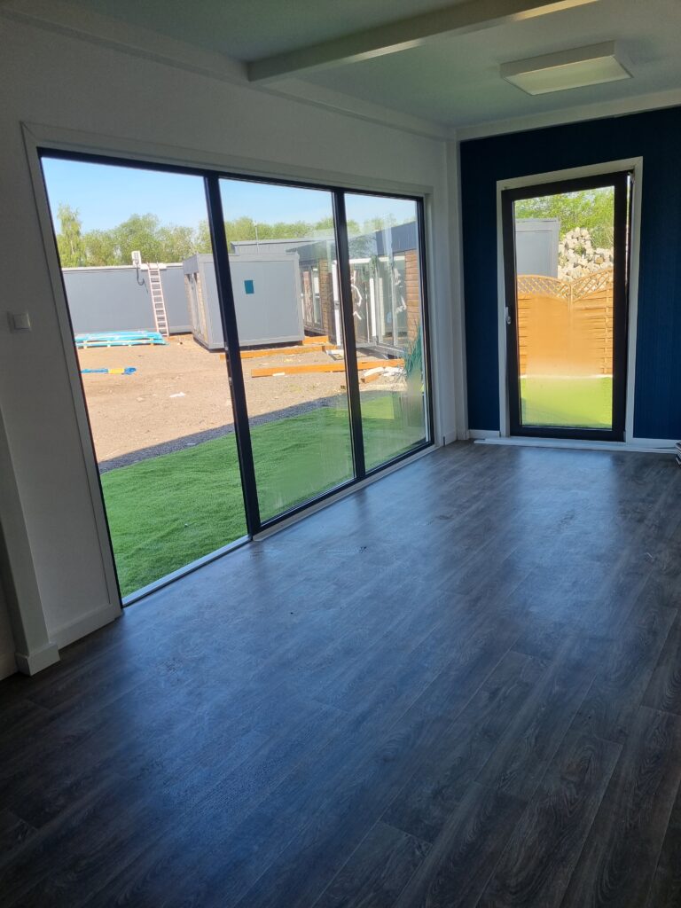 Pavilloner indrettet efter dine ønsker og farver