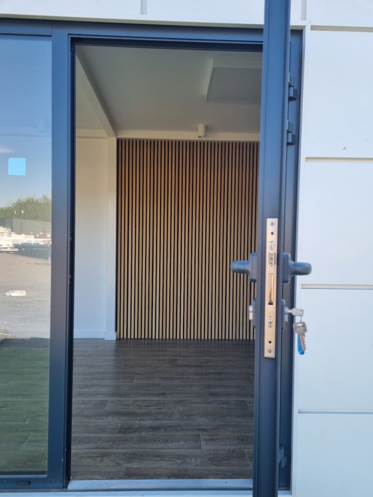 Træd ind i vores pavilloner