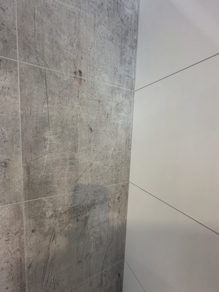 Flisevalg i et badeværelse